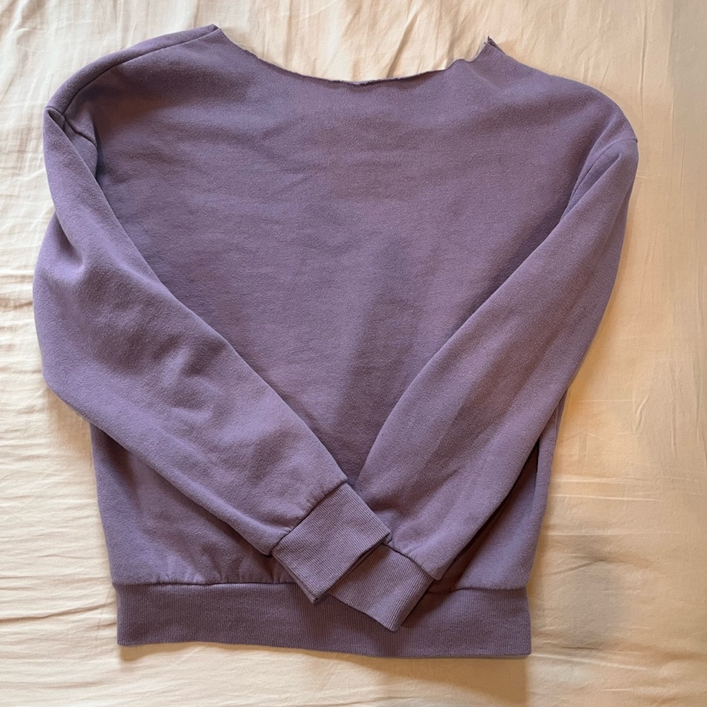 Cute purple sweatshirt!